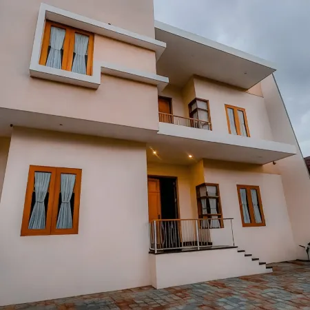 Alloro Boutique Hotel Pacitan