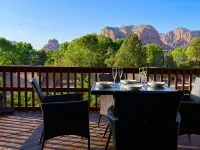 Remodeled Sedona Townhome on Golf Course – Stunning Red Rock Views !!! - Bathtub