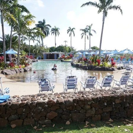 2/2 BEACH FRONT RESORT w/AC, Poipu Beach, Kiahuna Gardenview -End Unit, Pool/Gym
