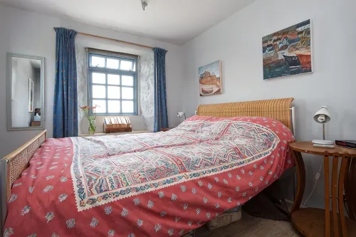 Pretty Georgian farmhouse in peaceful village location near the sea. - 2 stjerner