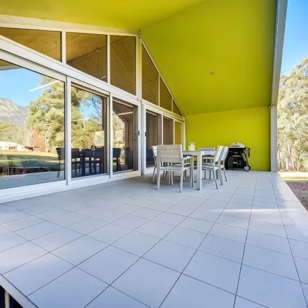 Nine Steps - private estate on 29 acres with stunning views of Mount Buffalo