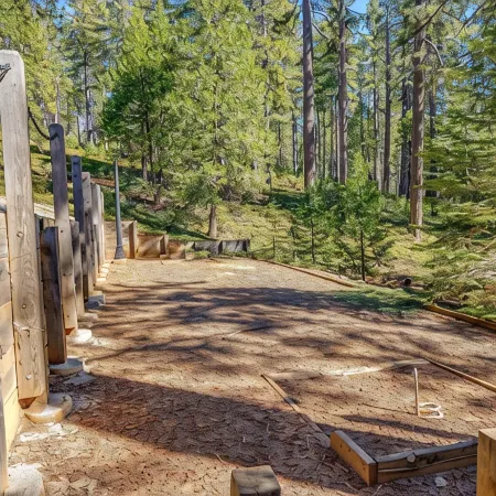 W House in BLS, Game Room, Fire Pit, Hot Tub, Central AC&Heat, Pet friendly!