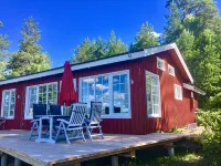 House directly over the lake - 3-Star