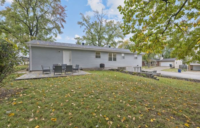 Charming 4BR near Convention Ctr., Main St, & LU -just 11 minutes to STL Airport
