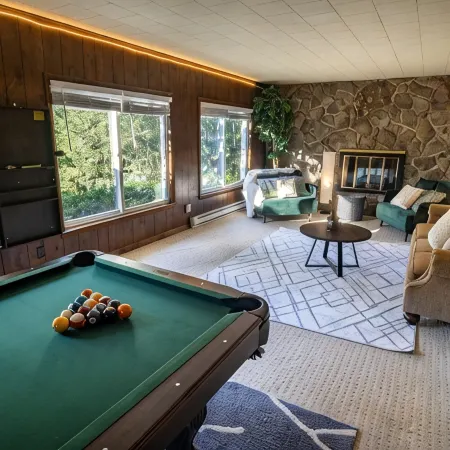 Riverstone Retreat FirePit GameRoom NewRiverGorge