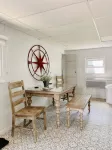 West Lake Okoboji Scout Cottage - Wifi