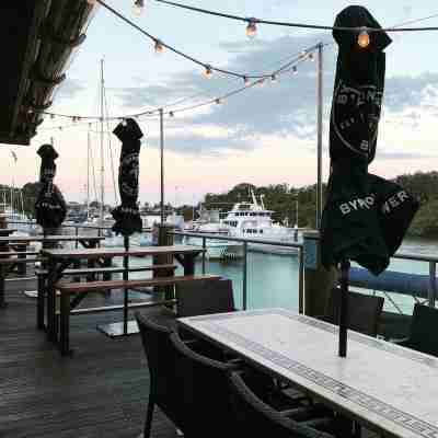 Coolangatta, Gold Coast unit walk to beach & shops Others