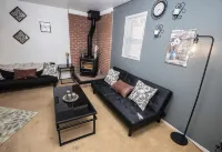 Cozy modern farmhouse in the heart of Cheyenne