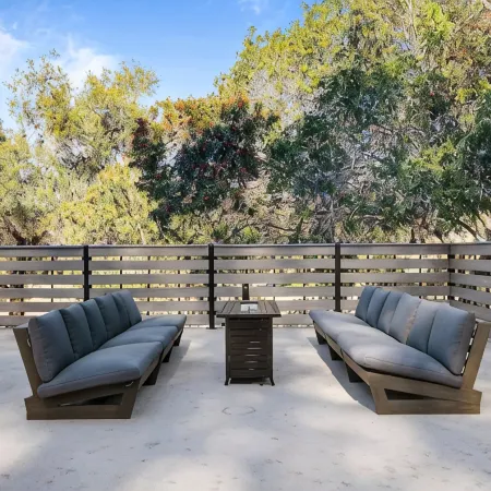 Summer in San Diego Walk to Beach, Dog Friendly, Hot Tub, Fire Pit