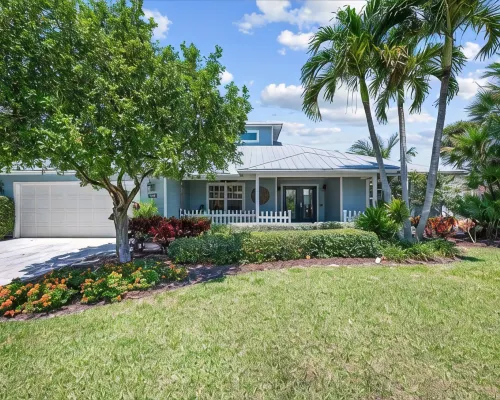 Pool House 1/2 Mile From Downtown Stuart Hotels in Stuart