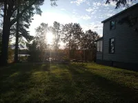 3-bedroom home on the river 10 min. from town also have identical1817617 ID #