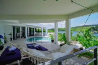 Stunning Luxe 220sm Villa by the Sea Entirely Private with Own Pool - 3 stjerner