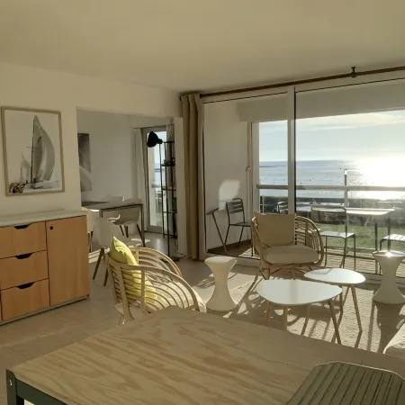 Presquîle de Rhuys Appartement vue Mer. Première Ligne