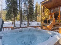 Star-Shaped Midcentury Modern Aurora Retreat + Hot Tub + Game Room Hotels in College