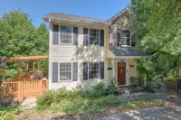 Lovely Home near the river and 5 mins to downtown AVL. - Wifi