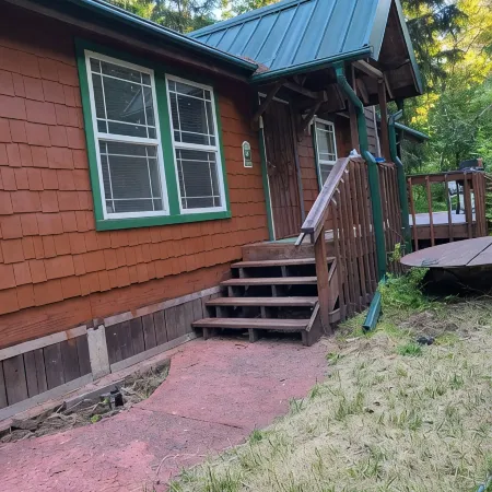 Private Enchanting Cabin on the River