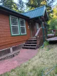 Private Enchanting Cabin on the River