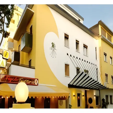 Hotel Diana