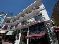 Sardinia Otel Отели рядом с достопримечательностью «Пристань»