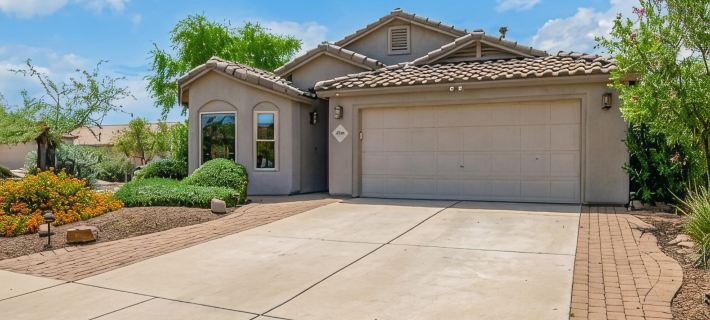 Dove Mtn Home in Nice Neighborhood with Pool. Close to Golf, Trails and Dining Hotels in Marana