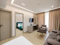 Chimaera Hotel