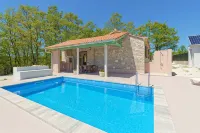 Holiday Home Gimino  - Two Bedroom Holiday Home with Pool - Pools