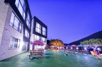 Namwon Jiri Mountain Oxygen Pension (Baemsageol, Valley) - 膳食民宿