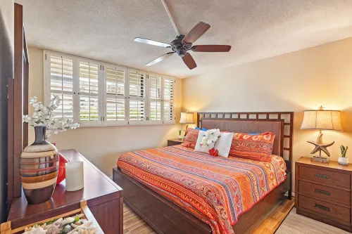 Great Listing/Price/AC in the bedroom! - Swimmingpools