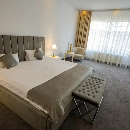 Hotel Queen Vera
