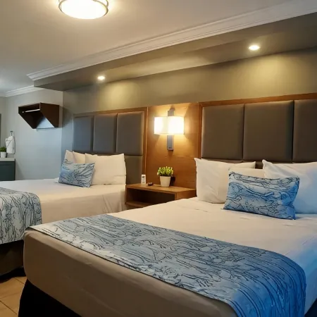 Coastal Sands Inn