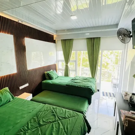 Zero Nine Homestay Отели в г. Вонособо