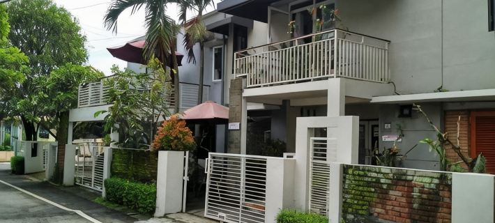 Homestay K 10 Syariah Malang Hotel a Lowokwaru