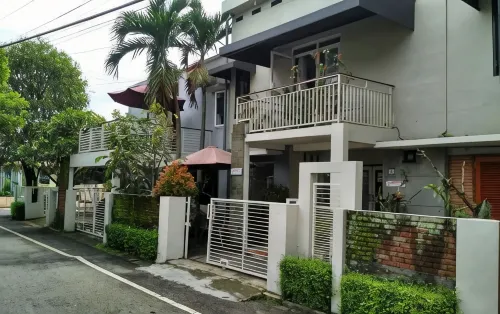 Homestay K 10 Syariah Malang - 2-Star
