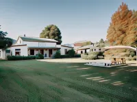 The Village Lodge Hotels in Stormsrivier