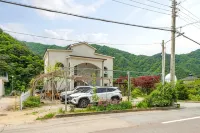 Moolangae Pension - Parkering