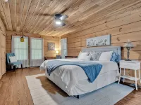 Church Farm cabin is a cozy cabin for an unforgettable stay in central Alabama Hotels in St. Clair County
