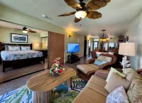 Leave Reality Behind: Kona's Ultimate Oceanfront Getaway with Top Superhost Care - 4星級