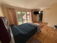 Colonial House, beautifull spacious garden house - 4 tähden