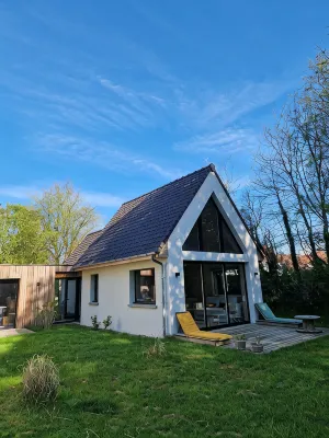 Quiet lodge in Wissant, in the forest and 500m from the beach.  Ideal for a couple - Wifi