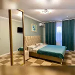Apelsin Hotel - parking