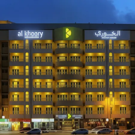 Urban Al Khoory Hotel Отели рядом с достопримечательностью «Офис компании Nestlé в ОАЭ»