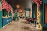 Marmont Hotel
