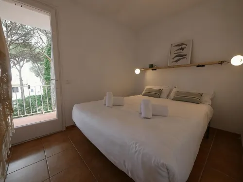 Apartamentos Casa Marea Calella Palafrugell Con Parking - Beach