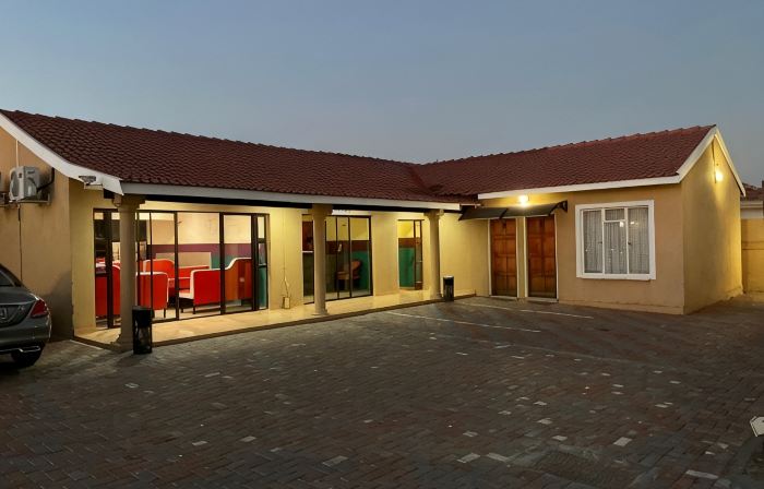 Pale Bohemia Bed and Breakfast