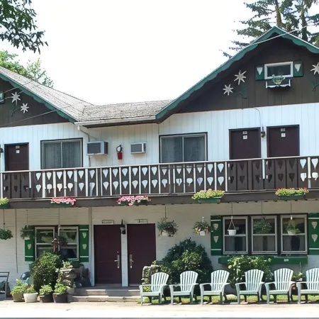 Crystal Brook Resort & Mountain Brauhaus