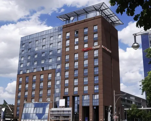 Hotel Freiburg City Center by Leonardo Hotels Hotels near Schlossberg