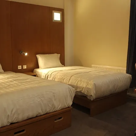 Corona Hotel Rotherham Sheffield Meadowhall