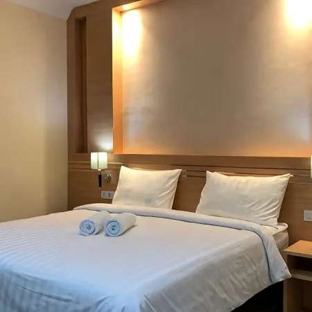 Lcr Hotel Hotels in Ende