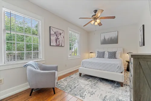 Downtown Huntsville Gem, 2BR Walk to the Square! - 4-Star