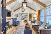 Completely Renovated Historical Cottage -- Walking distance to Downtown Franklin - 4-Star
